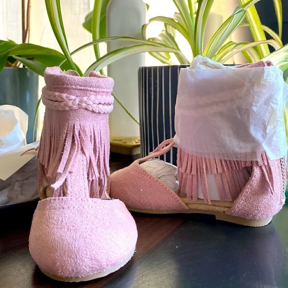 NWOT JoyFolie Fennah in Rose Pink Sandals Fringes Boho Gladiator Flats Pastel 5